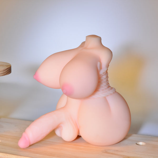 Piccolo Ermafrodito: Fantasia Torso Onahole Sesso Shemale per Uomini